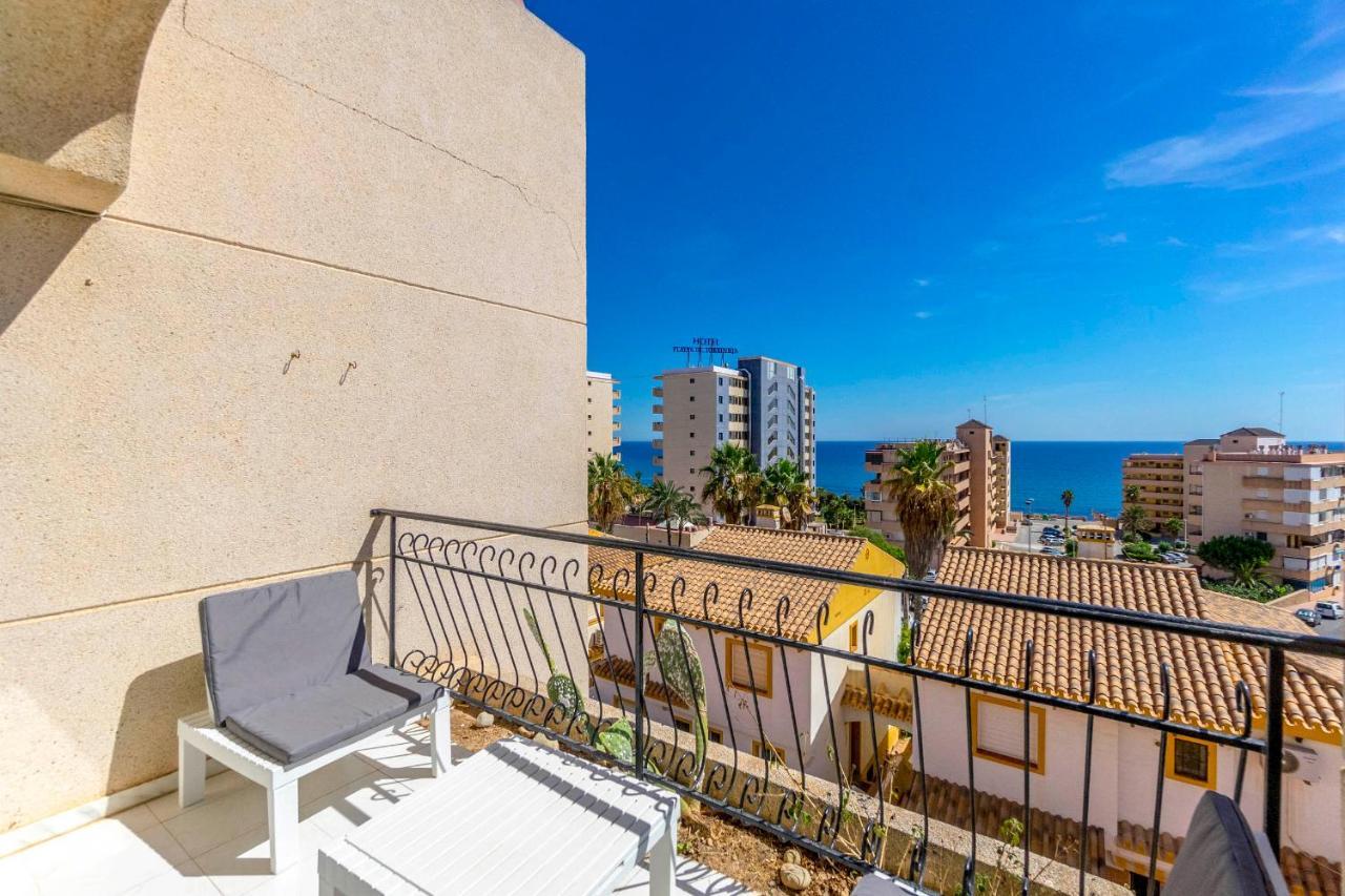 He Torre Del Moro Daire Torrevieja Dış mekan fotoğraf